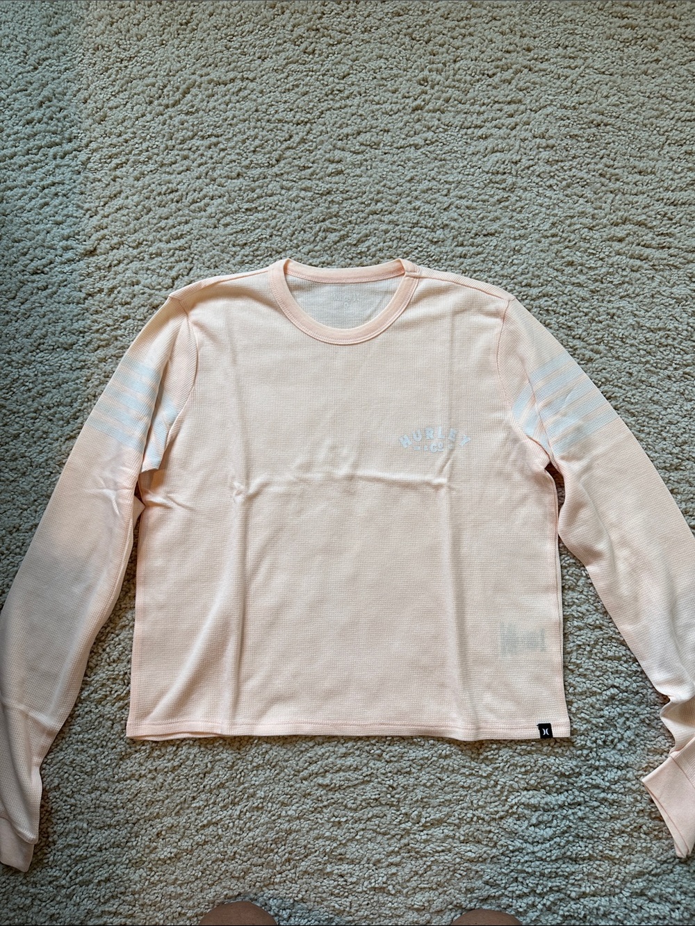 Hurley Women's Long Sleeve Crewneck Top in Light Peach